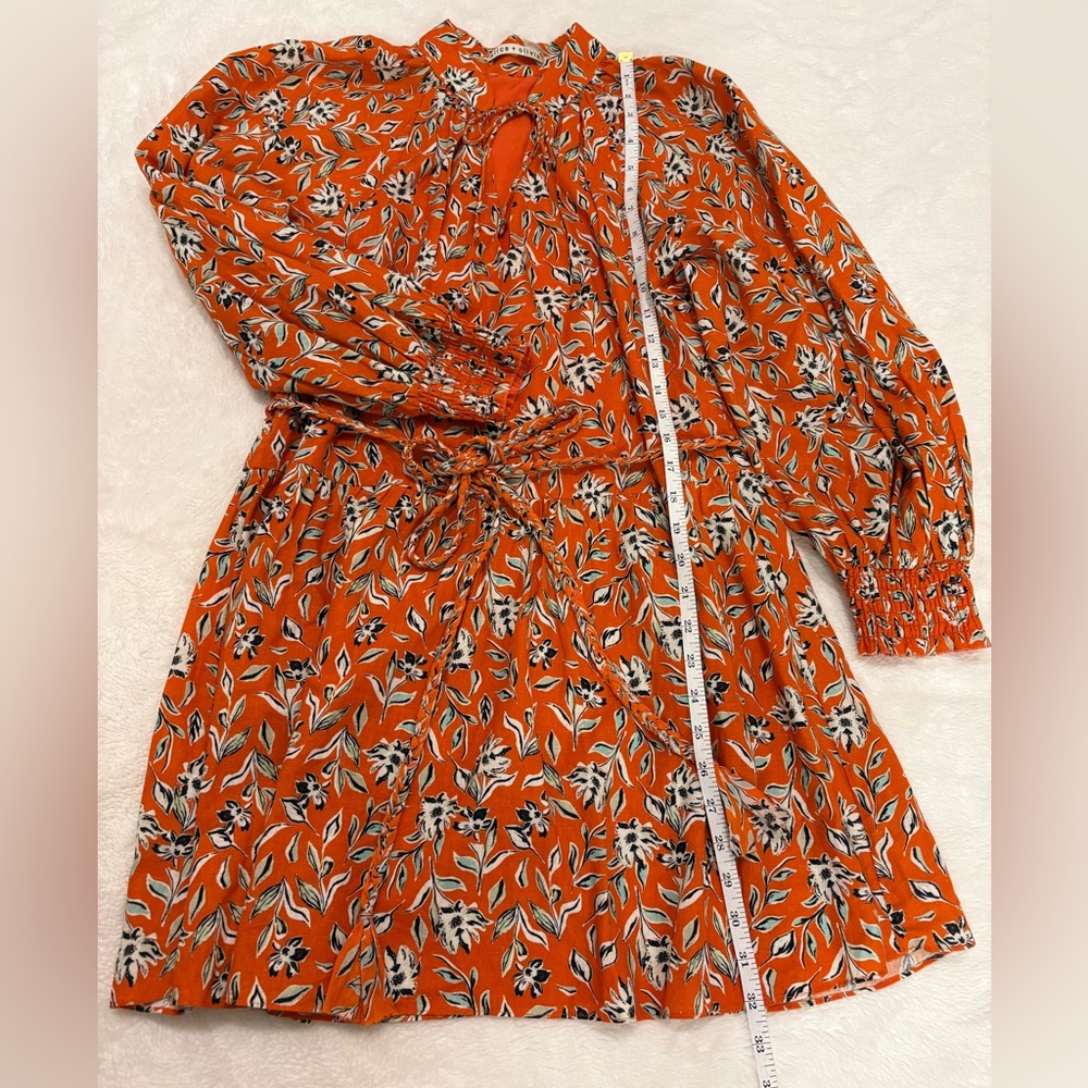 Alice + Olivia Lilian Belted Floral Print Linen-Blend Gauze Mini Dress Size 0 - Picture 9 of 12